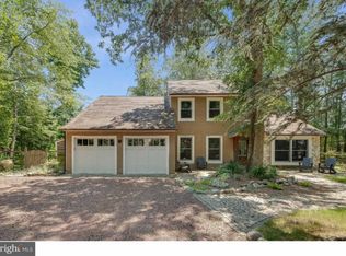 13 Coventry Cir E, Marlton, NJ 08053