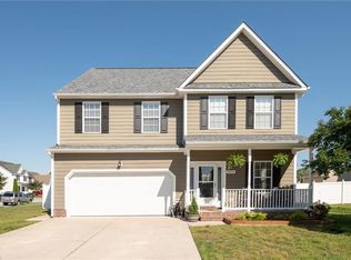 5004 Middlecoff Ln, Suffolk, VA 23434