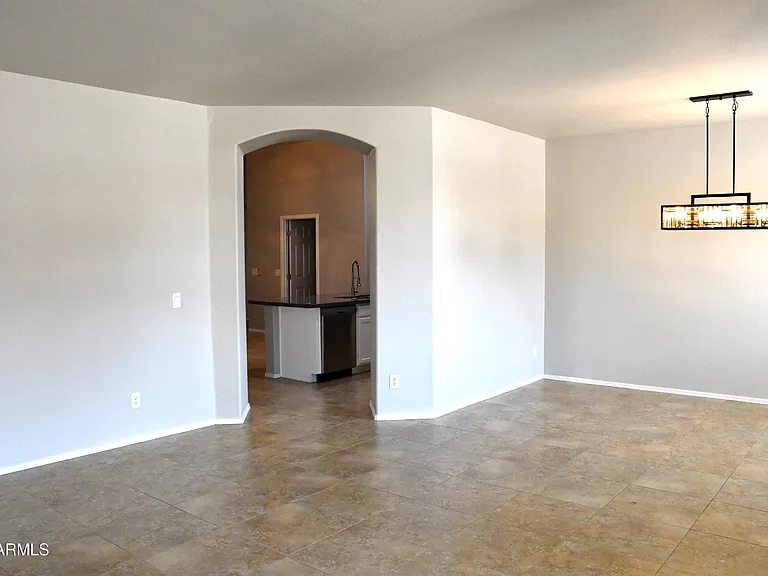 8787 W Gardenia Ave — Photo 11