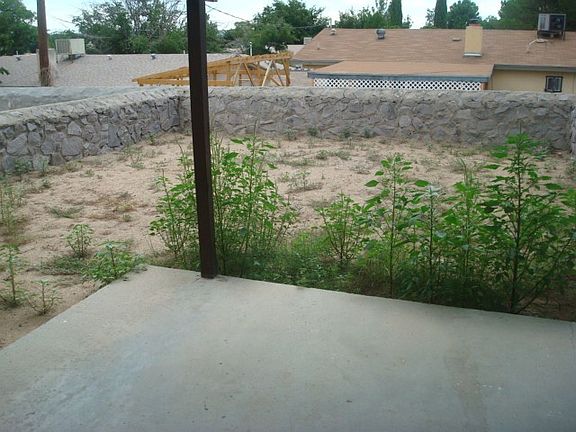 5th image of 1836 S Triviz Dr
