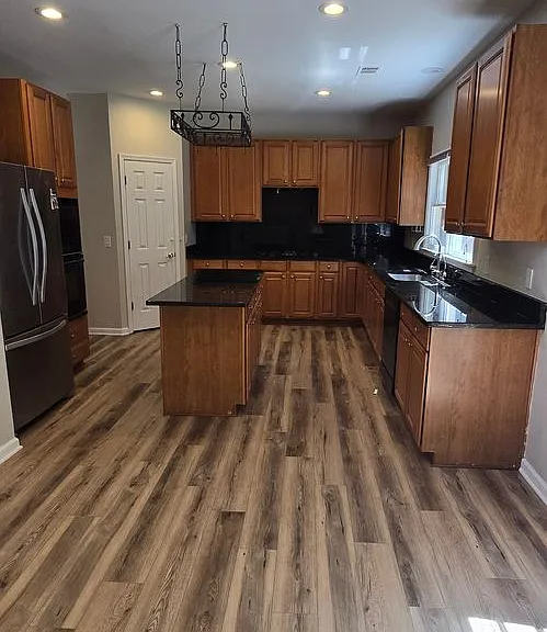 174 Ennisbrook Dr SE — Photo 53
