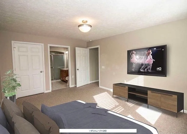 2315 Temple Ct E — Photo 10