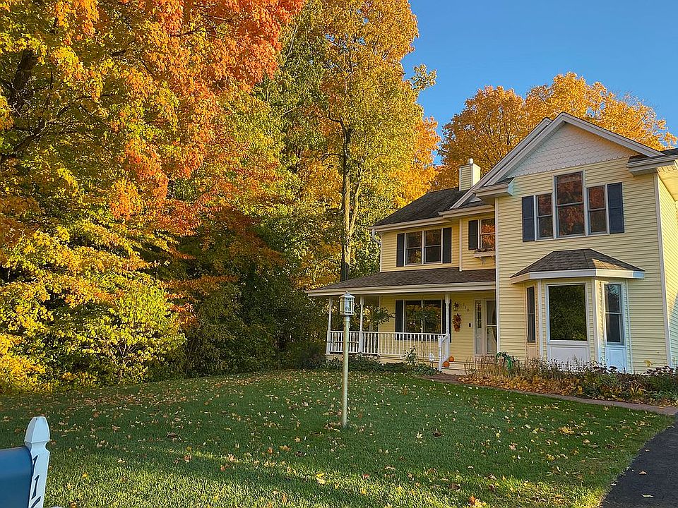 1st image of 116 Mueller Ln