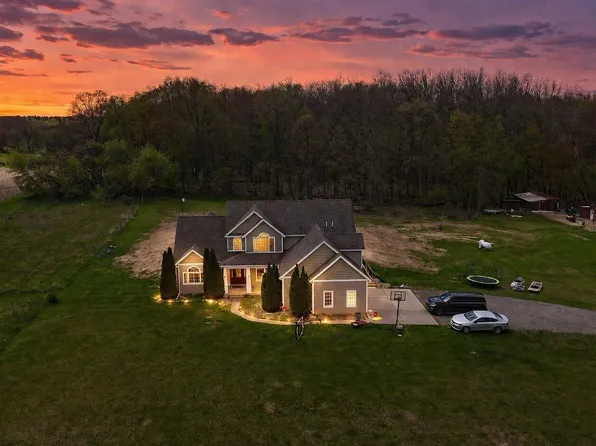 4362 S Vickeryville Rd, Sheridan, MI 48884