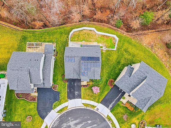 2nd image of 49 Doria Hill Dr