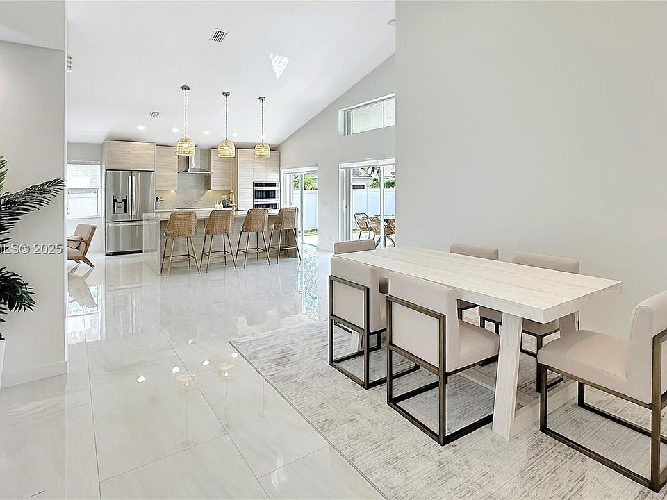 1st image of 600 Stanton Dr #0