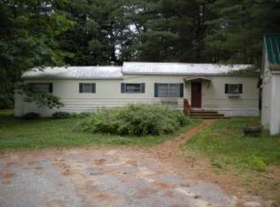 7 Chamberlain Ct, Deering, NH 03244