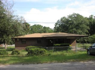 1304 Kay Ave, Chipley, FL 32428