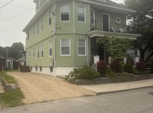 14 Cottage St #13B, Cranston, RI 02910