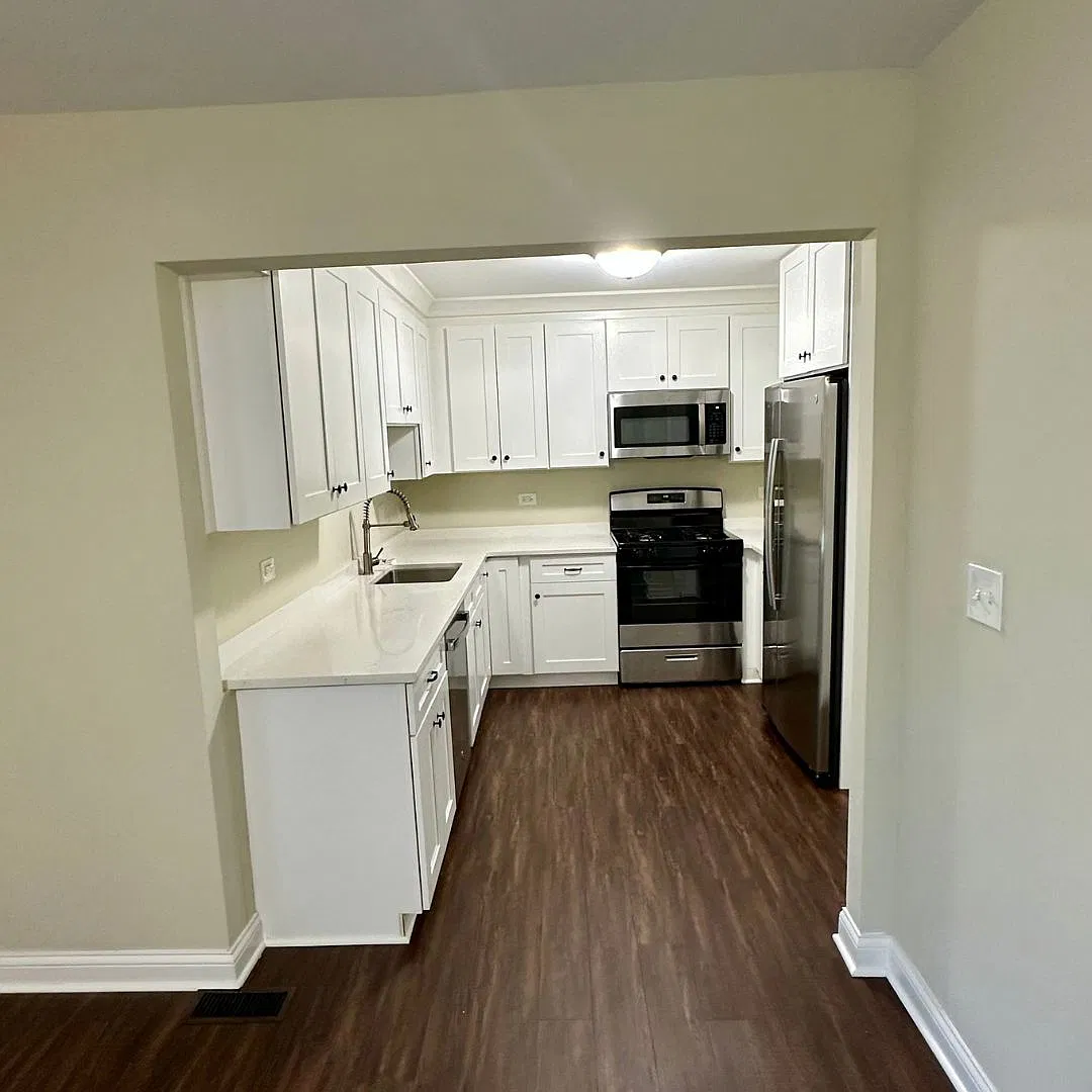 3 bed, 1374 sqft, $3,000 — Photo 4