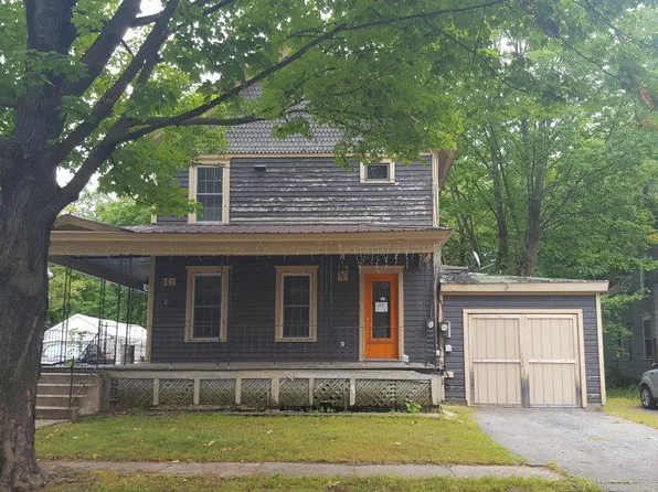 16 Elizabeth St, Hudson Falls, NY 12839