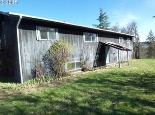 2130 State Rd, Mosier, OR 97040