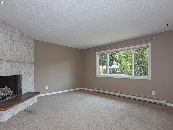5th image of 8304 NE Benton Dr
