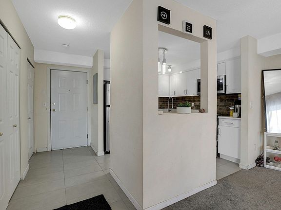 4th image of 13780 76th Ave #406