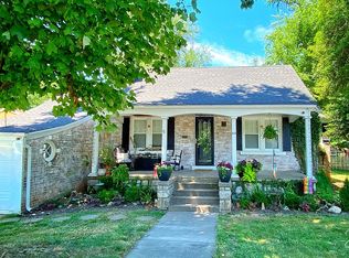 615 E University St, Springfield, MO 65807