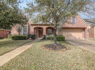 5211 Chatham Hill Ln, Houston, TX 77084
