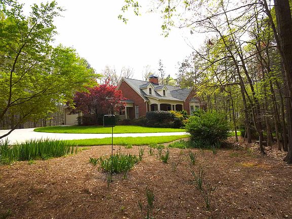 4th image of 1520 Shoal Creek Dr SW