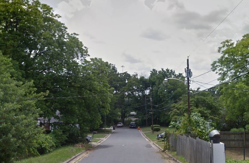 1st image of 133 S Jackson Ave