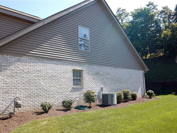 2nd image of 5020 Dana Dr #117B