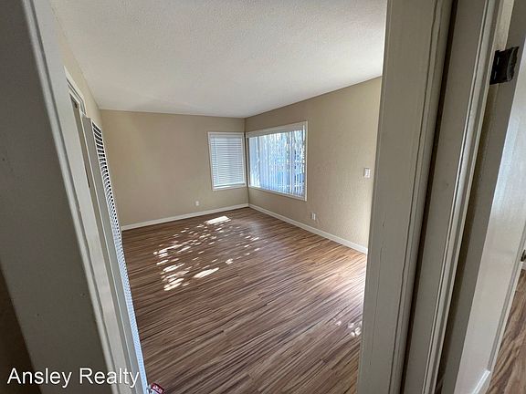 4th image of 581 Vance St #581