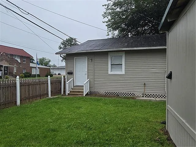 146 Apple St — Photo 22