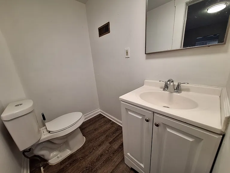 21834 Nevada Ave #2 — Photo 10