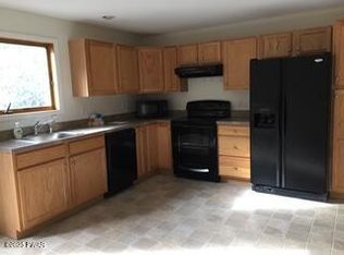 1117 Easton Tpke #201, Lake Ariel, PA 18436