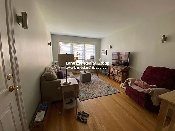 5th image of 5062 N Wolcott Ave APT W2