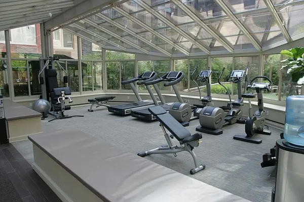 Rented by Level Group | media 15