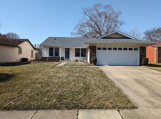 113 Westbrook Dr, Springfield, IL 62702