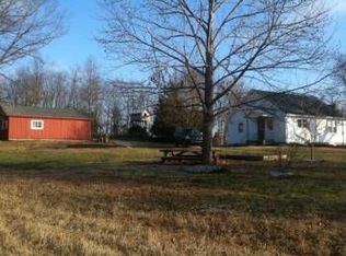 10460 S Jonesville Rd, Columbus, IN 47201