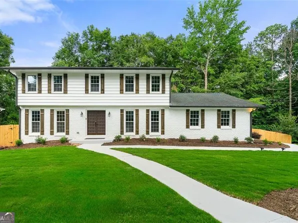 4555 Holliston Rd, Dunwoody, GA 30360