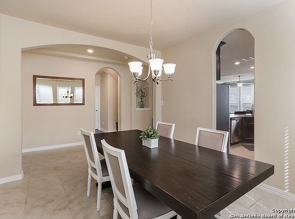 4th image of 509 Norwood Ct