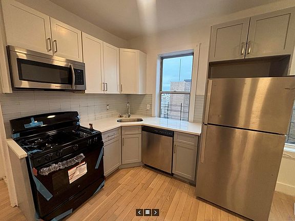 2nd image of 15-17 Gifford Ave #5D