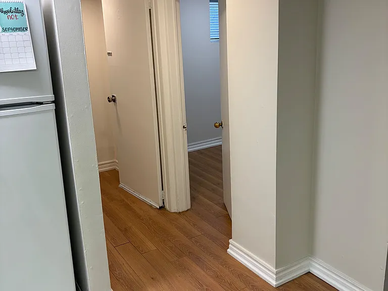 187 Geoffrey St #BASEMENT — Photo 4