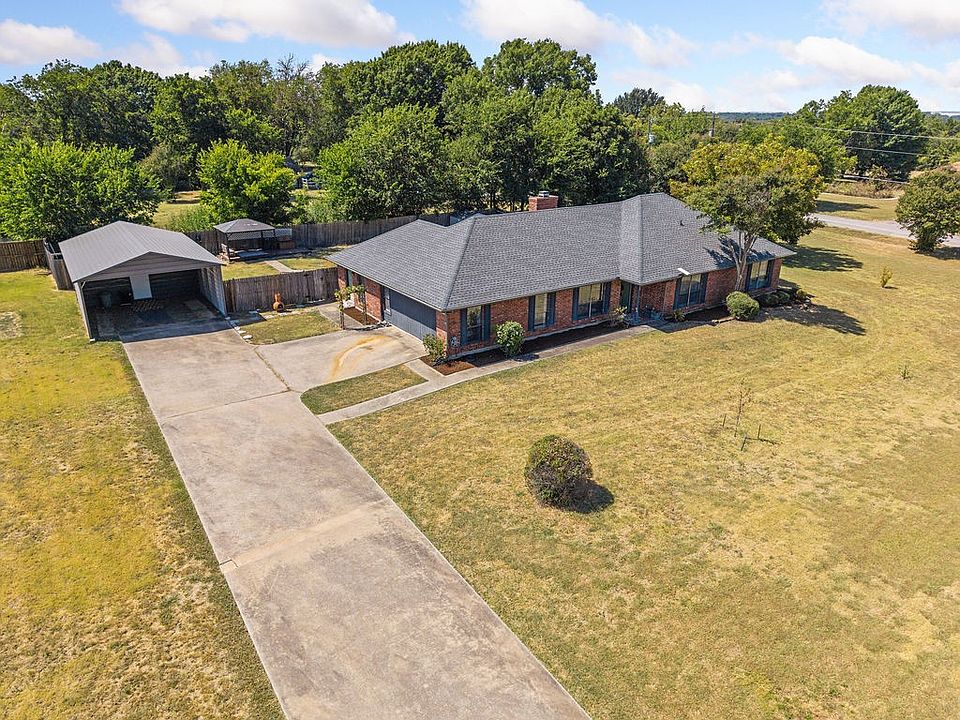 1st image of 105 Cedar Rdg