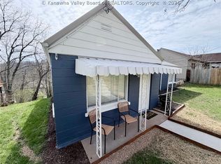 120 Pine St, Dunbar, WV 25064