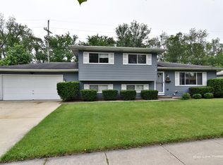 133 E Prairie Ave, Lombard, IL 60148