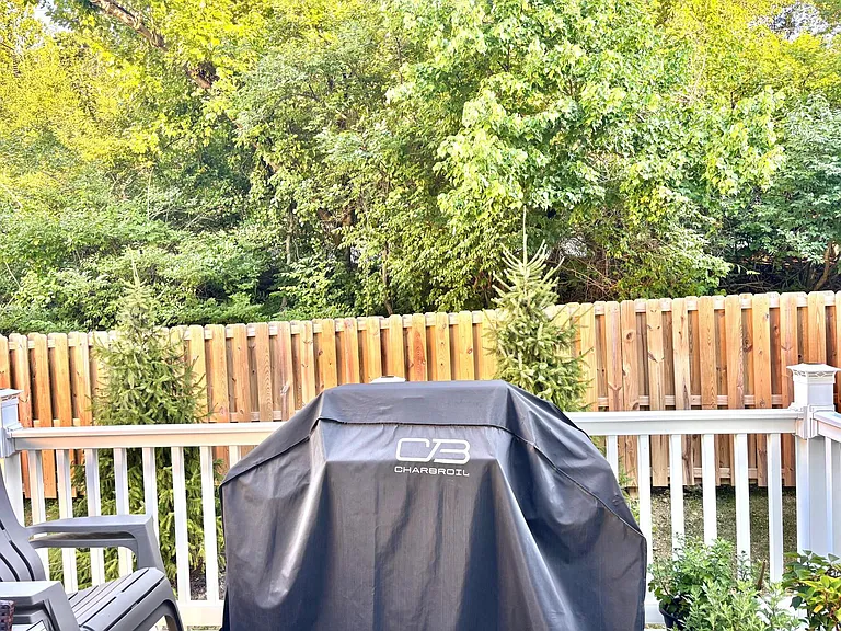 111 Four Leaf Dr — Photo 17
