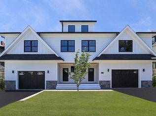 86 Dalby St #1, Newton, MA 02458