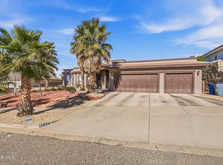 6745 Pearl Ridge Dr, El Paso, TX 79912