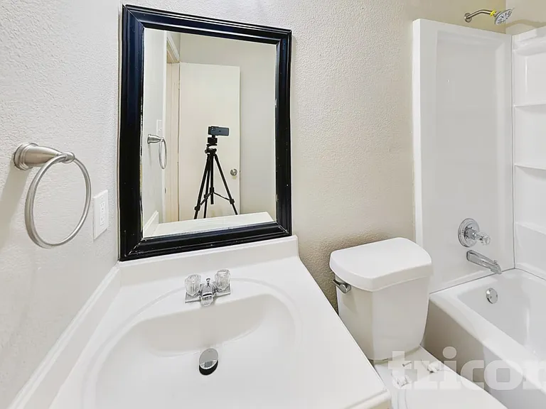 2520 Ensenada Ln — Photo 14