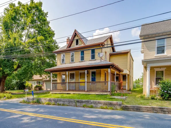 1621 Eden Rd, Lancaster, PA 17601