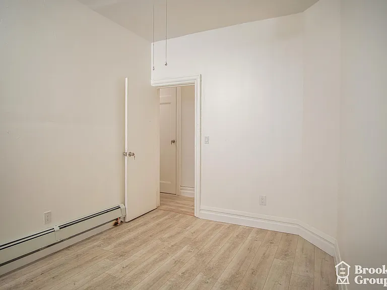 1814 Church Ave #1 — Photo 13