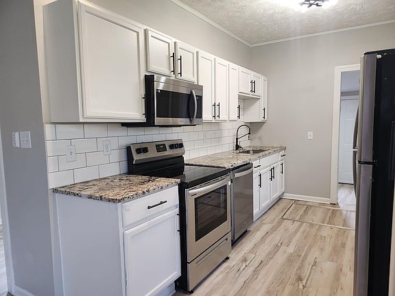 4th image of 3107 Marcy St #3107