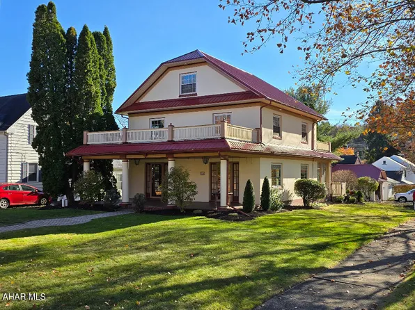 221 Leila St, Johnstown, PA 15905