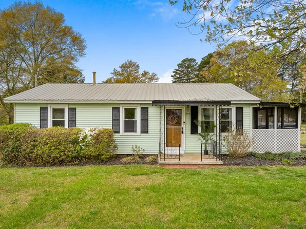 200 Duke St, Easley, SC 29640