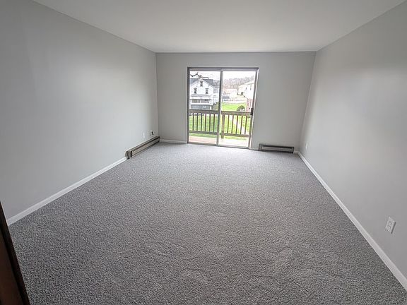 5th image of 93-119 Johnston Ave #105