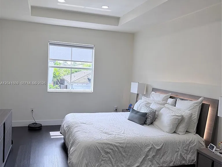 268 SE 31st Ave — Photo 39