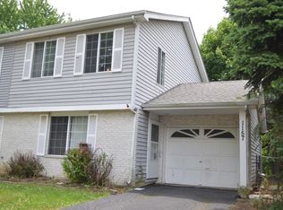 1157 Brockton Ct, Aurora, IL 60504